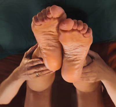 Emily Yogi Feet gallery photo #3